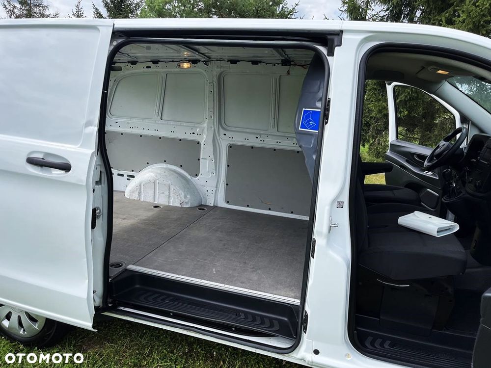 Mercedes-Benz VITO - 8