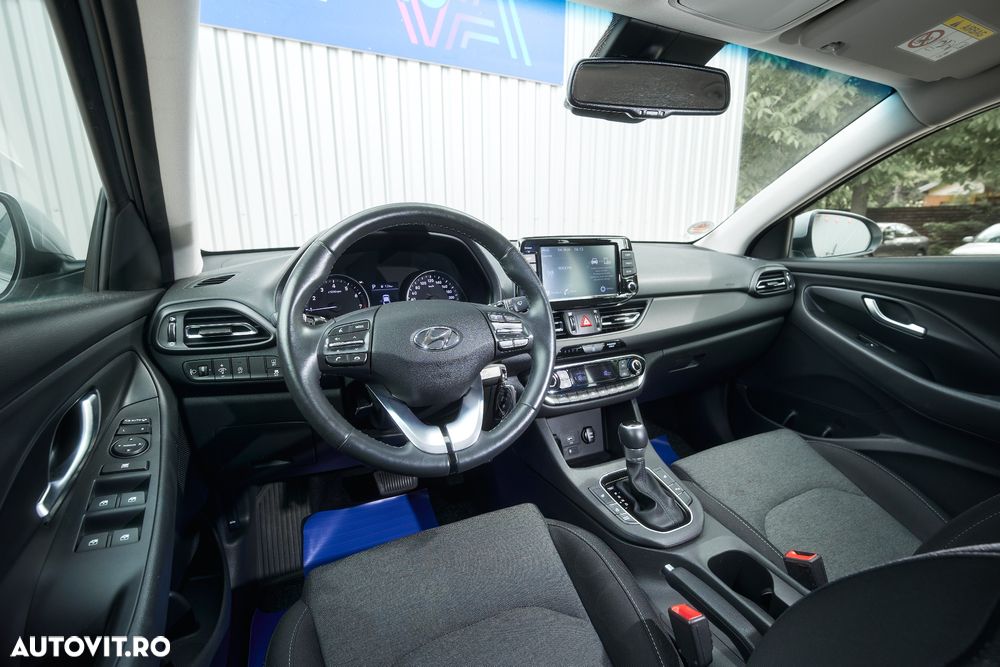 HYUNDAI i30 2021 — imagine 5