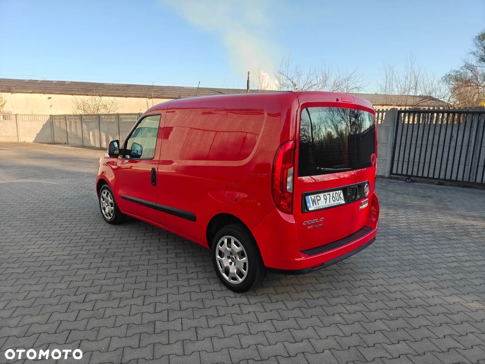 Fiat Doblo 1.6 16V Multijet Lounge - 6