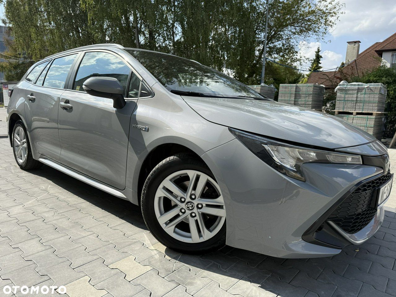 Toyota Corolla - 1