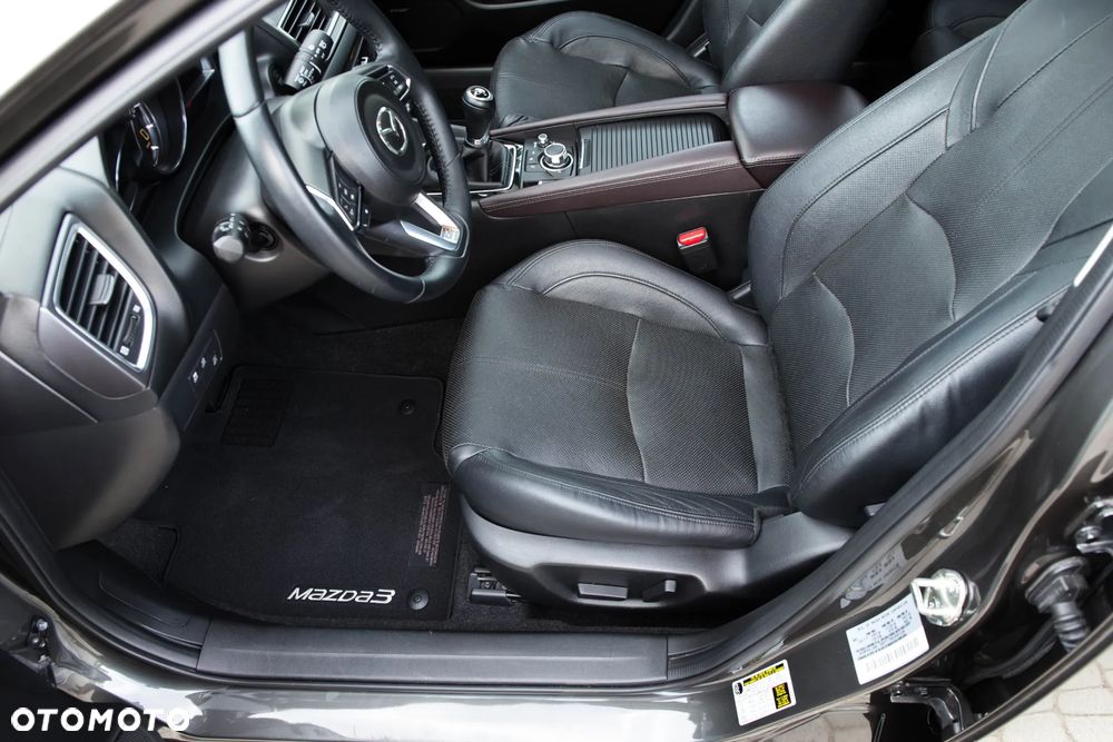 Mazda 3 - 14