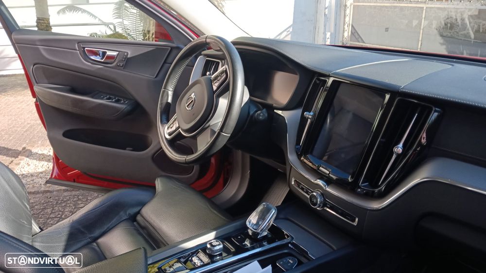 Volvo XC 60 2.0 T8 PHEV Inscription AWD - 15