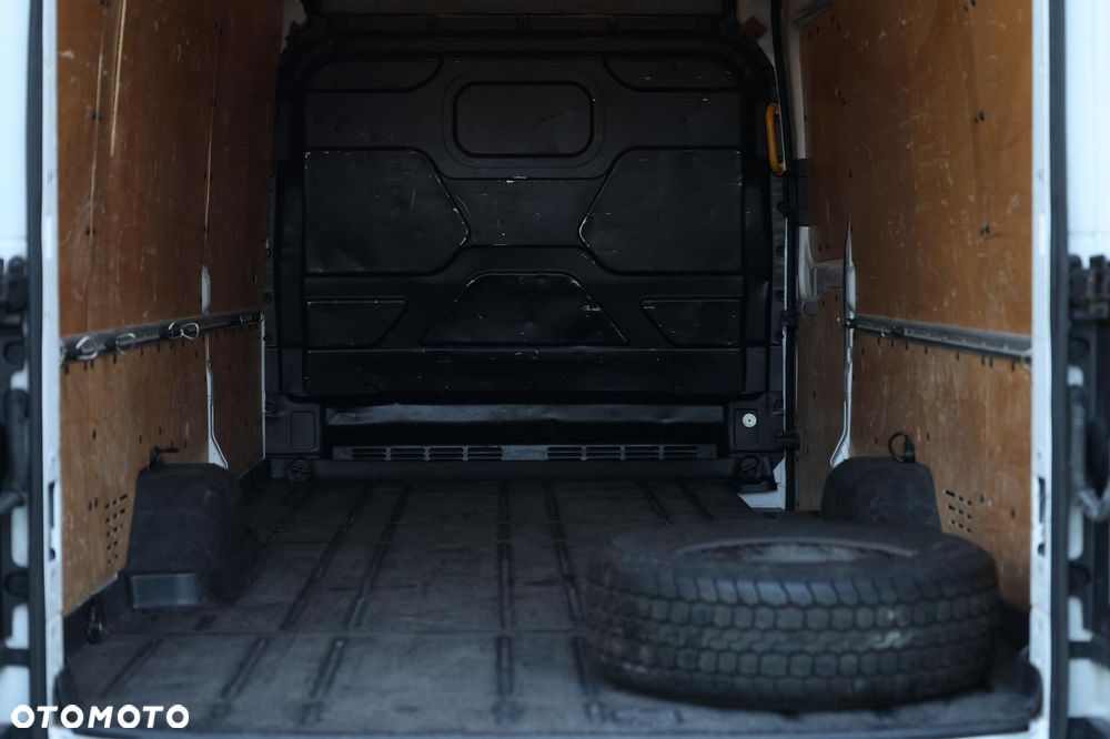 Ford Transit - 8