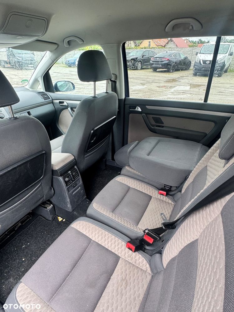 Volkswagen Touran 1.9 TDI DPF Cross - 10
