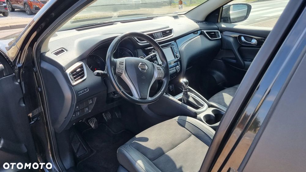 Nissan Qashqai 1.6 DCi ALL-MODE 4x4i TEKNA - 33