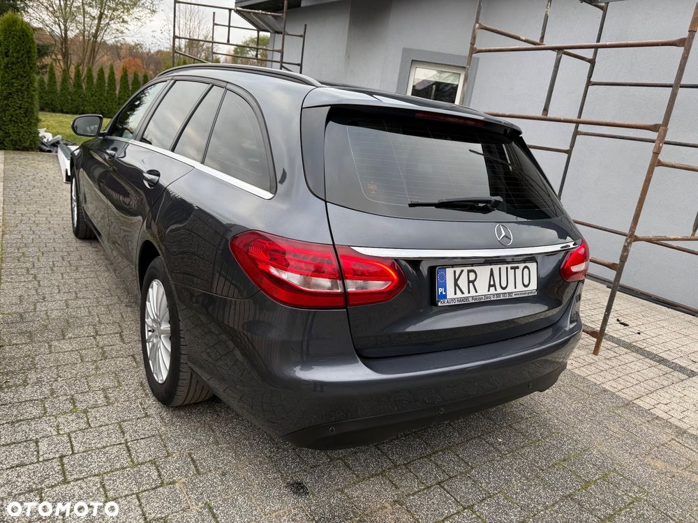 Mercedes-Benz Klasa C 200 (BlueTEC) d 7G-TRONIC Exclusive - 3