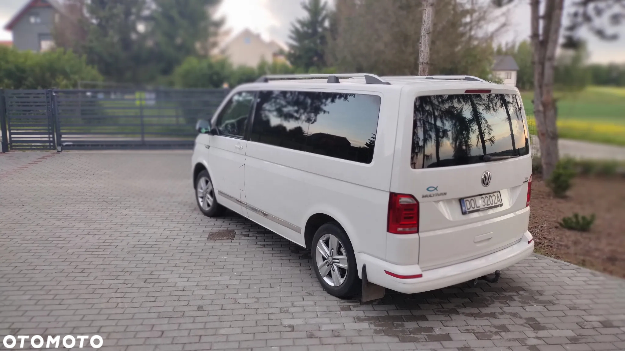 Volkswagen Multivan - 5
