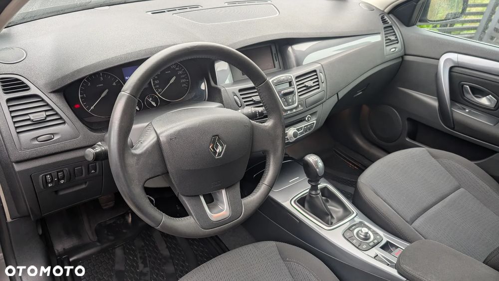 Renault Laguna 2.0 DCi SL Tech Run - 18