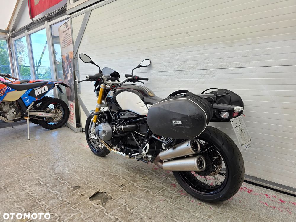 BMW R - 10
