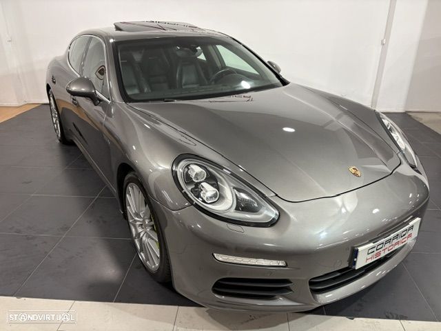 Porsche Panamera S e-Hybrid - 43