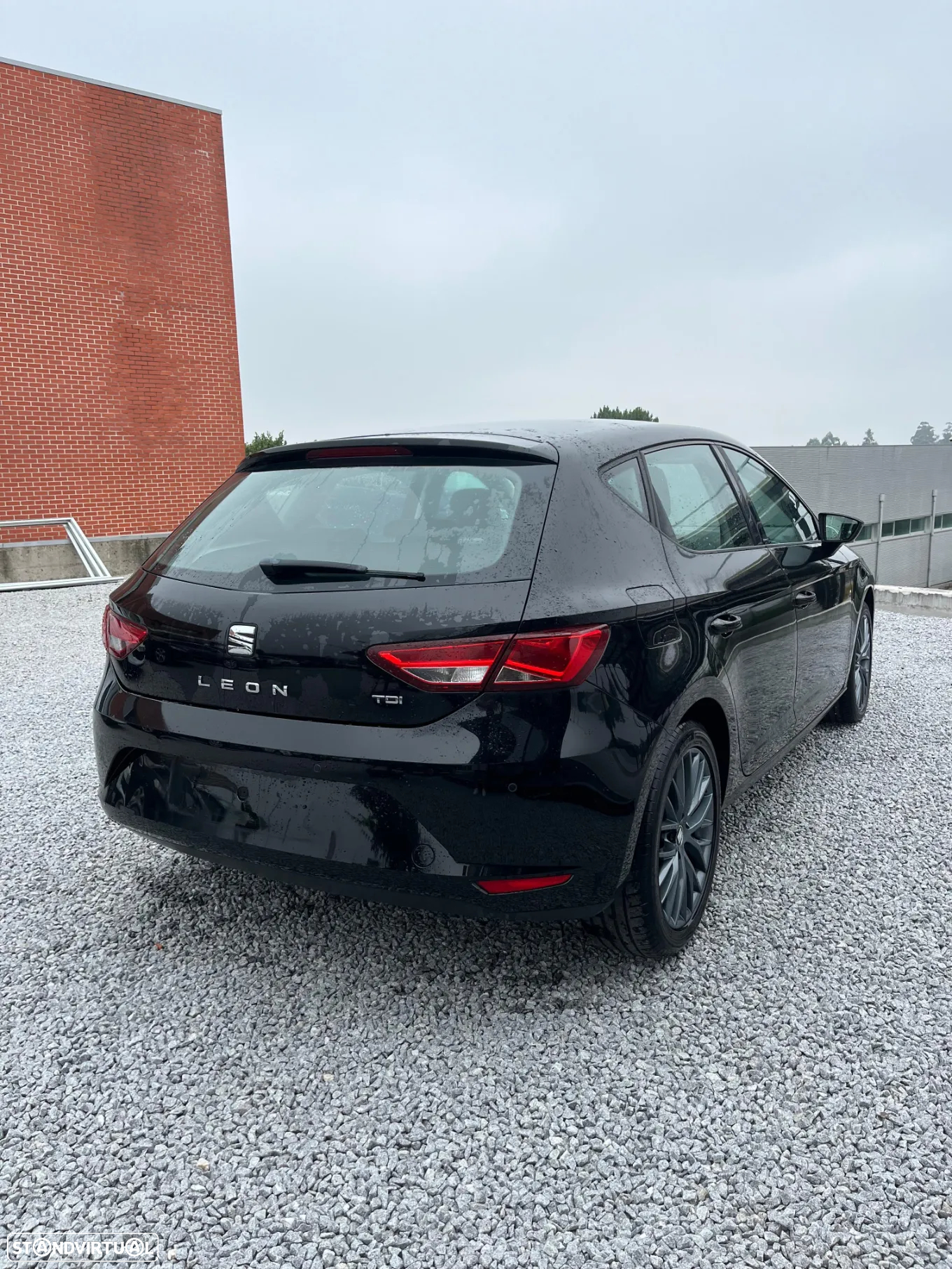 SEAT Leon 1.6 TDI S&S CONNECT - 4