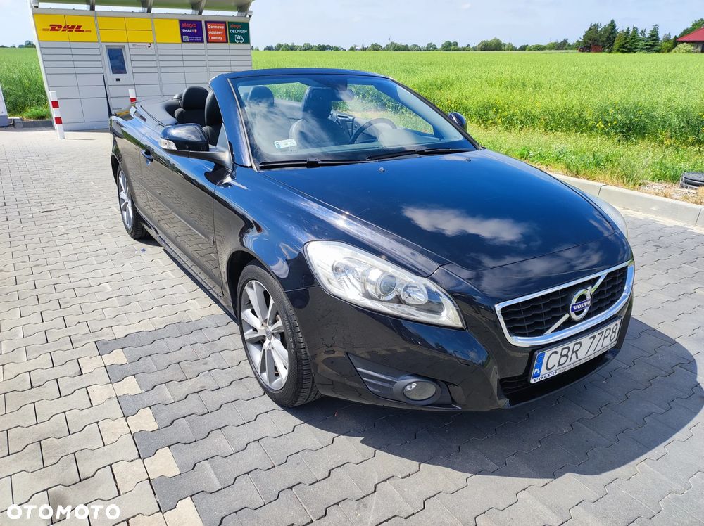Volvo C70 D3 Momentum - 17