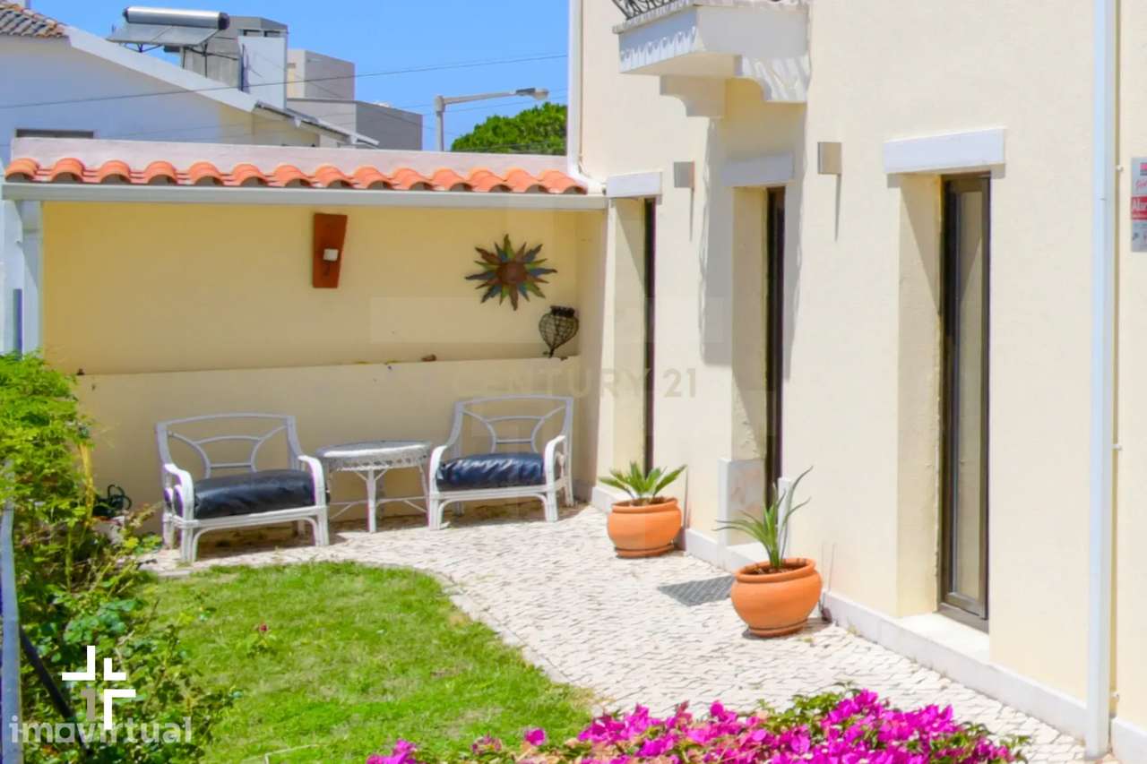 Moradia T2 com Jardim e Alpendres Exclusivos | São Pedro do Estoril - Grande imagem: 2/54