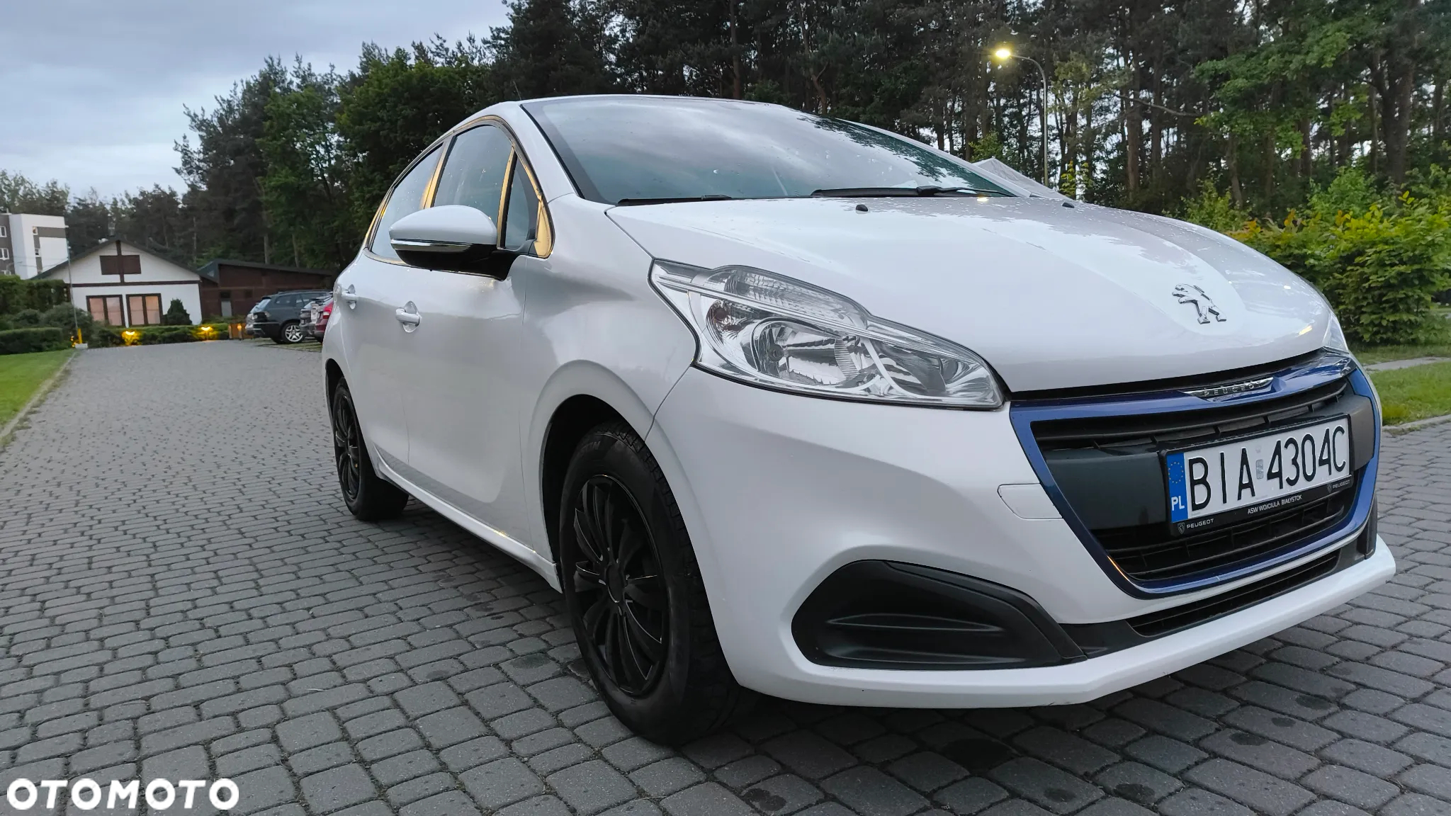 Peugeot 208 1.2 PureTech Access - 4