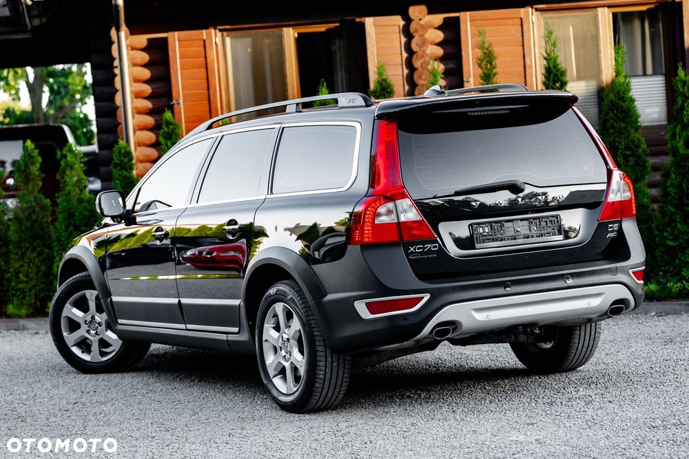 Volvo XC 70 D5 AWD Geartronic Summum - 8