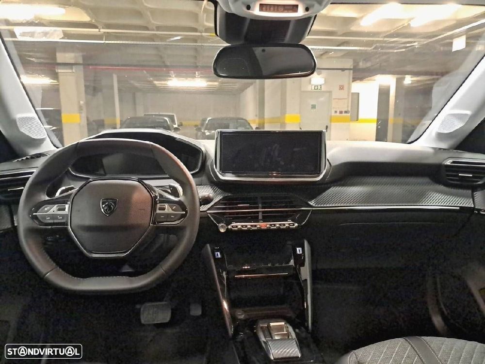 Peugeot 208 1.2 Hybrid Allure e-DCS6 - 8