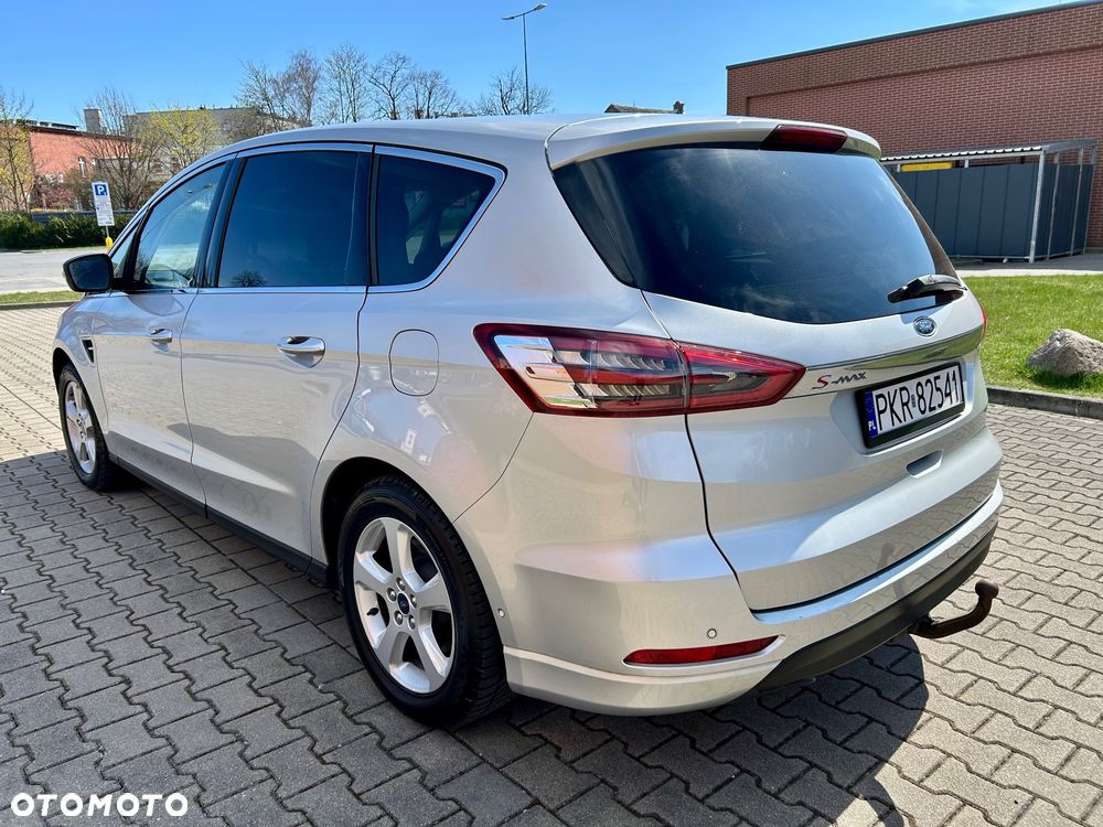 Ford S-Max 2.0 TDCi Titanium PowerShift - 6