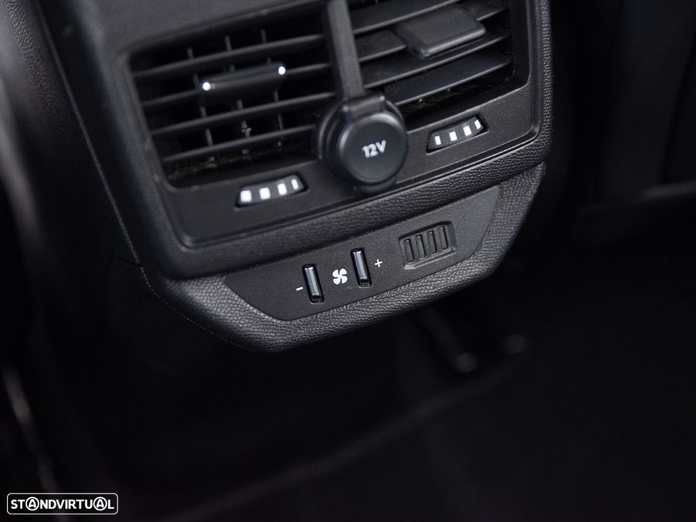 Peugeot 5008 PureTech 130 EAT8 Stop & Start Allure Pack - 22