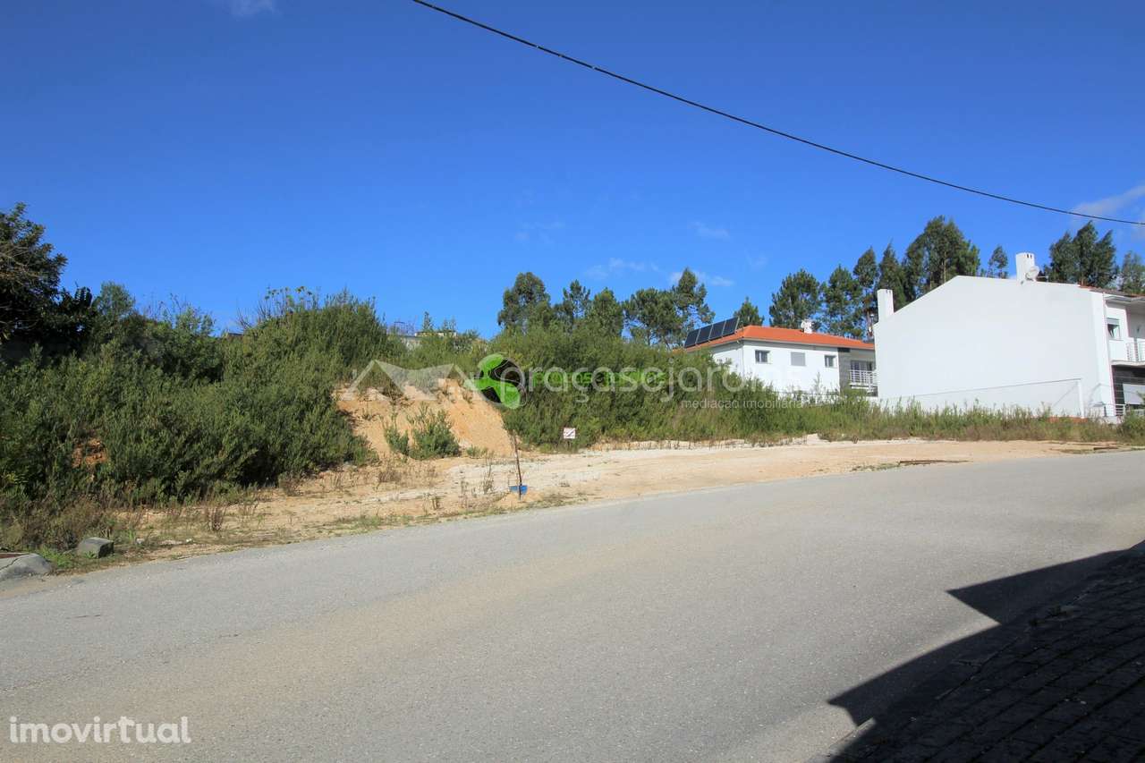 Lote de terreno com 1027 m2 - Grande imagem: 3/5