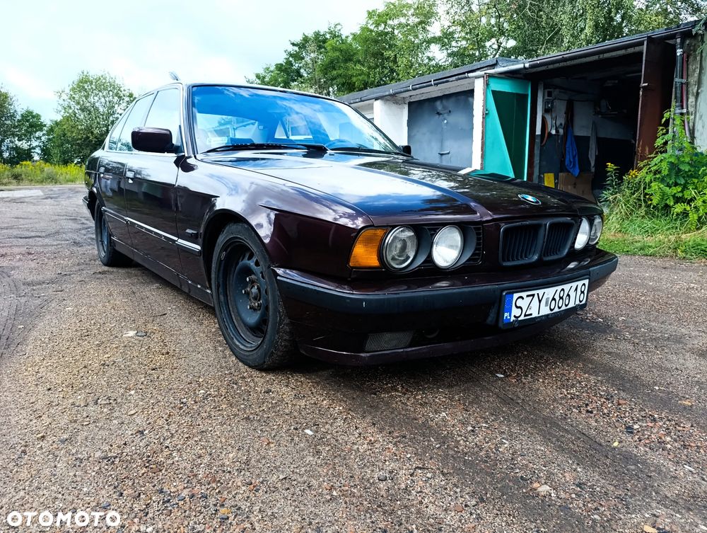 BMW Seria 5 520i - 20