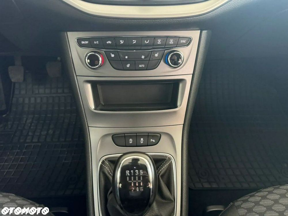 Opel Astra V 1.2 T Elegance S&S - 23