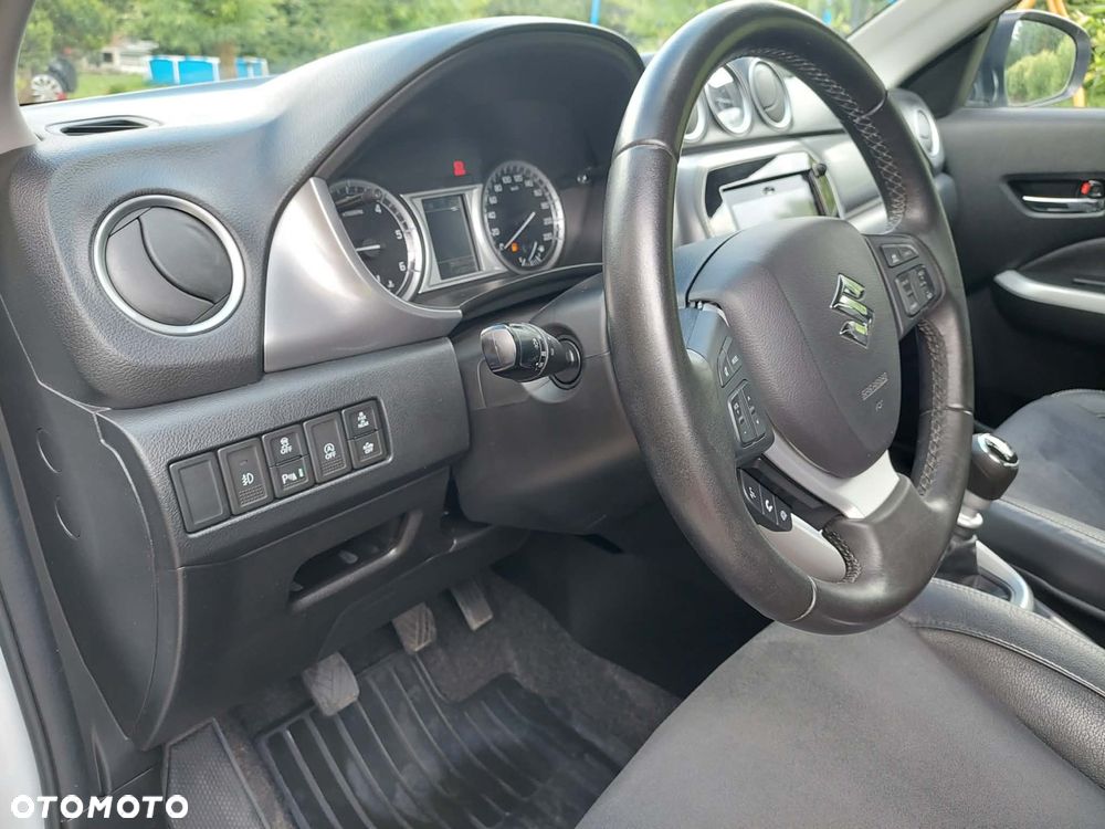 Suzuki Vitara 1.6 DDiS (4x2) Comfort - 24