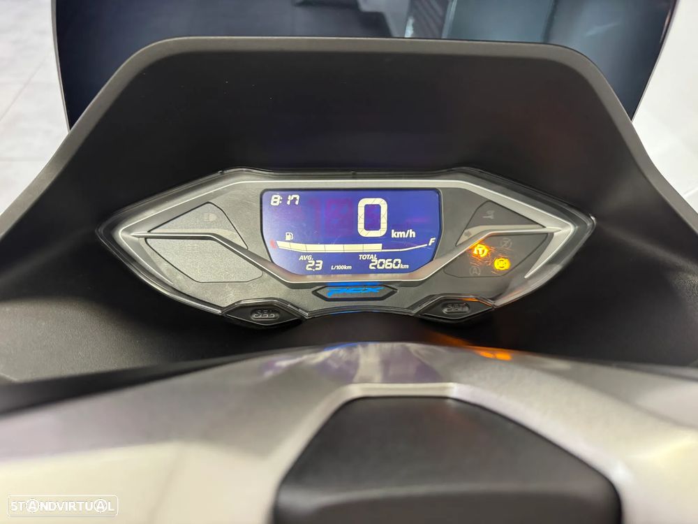 Honda PCX125 - 6