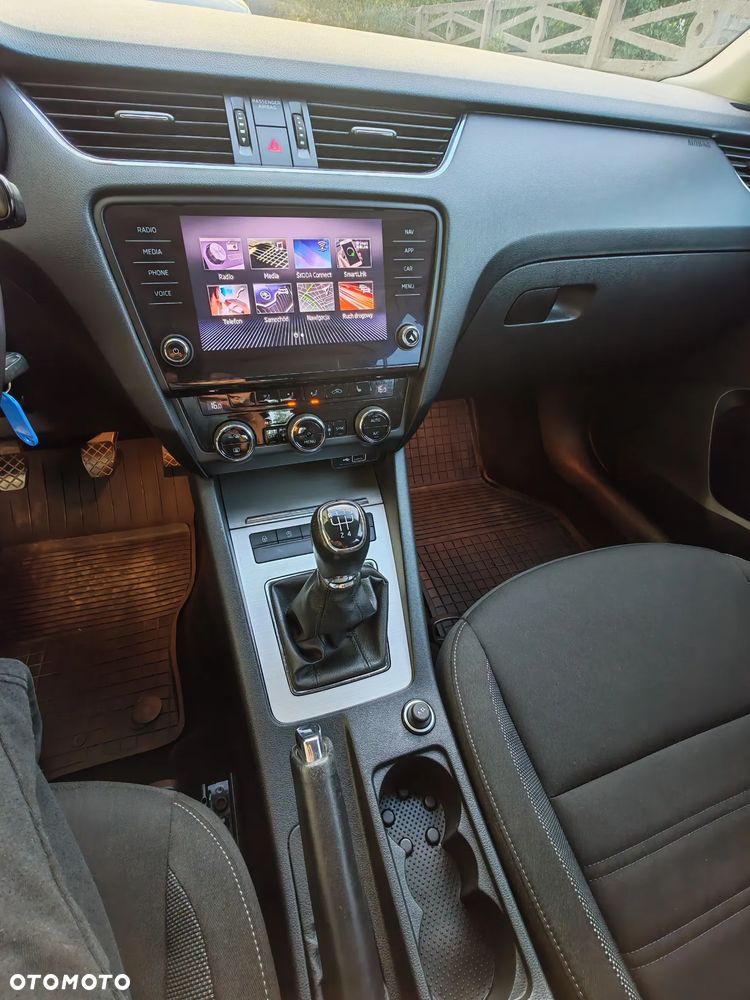 Skoda Octavia - 16