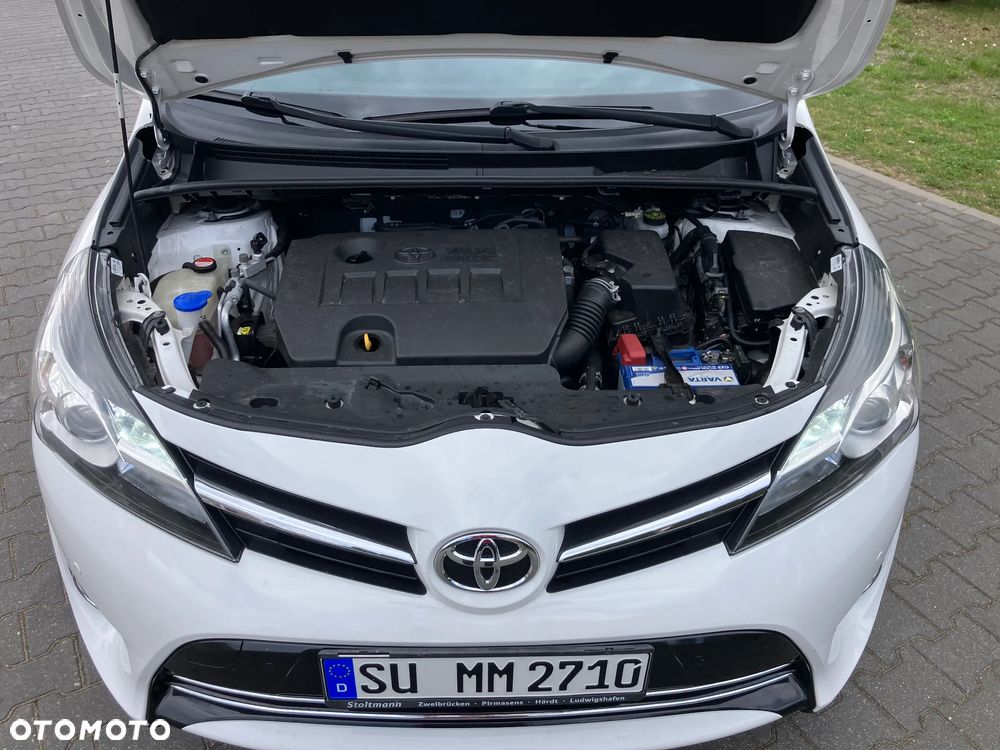 Toyota Verso 1.8 Sol - 39