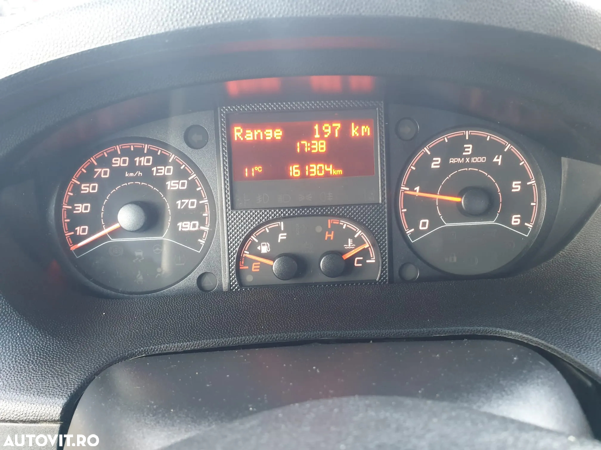 Citroën Jumper 35 2.0 BlueHDi L3 Bena CD - 30