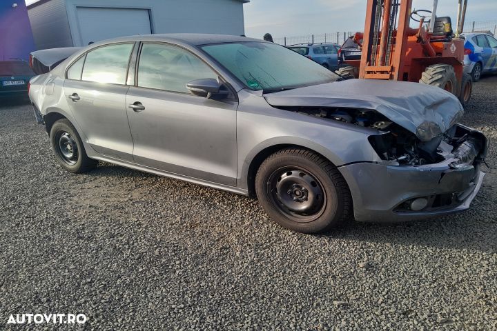 Fuzeta fata dreapta 1.2 TSI Volkswagen VW Jetta 6 [2010 - 2014] Sedan - 4