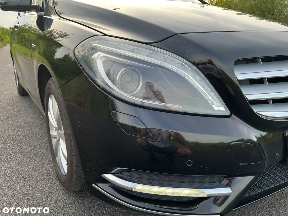 Mercedes-Benz Klasa B 200 7G-DCT Style - 23