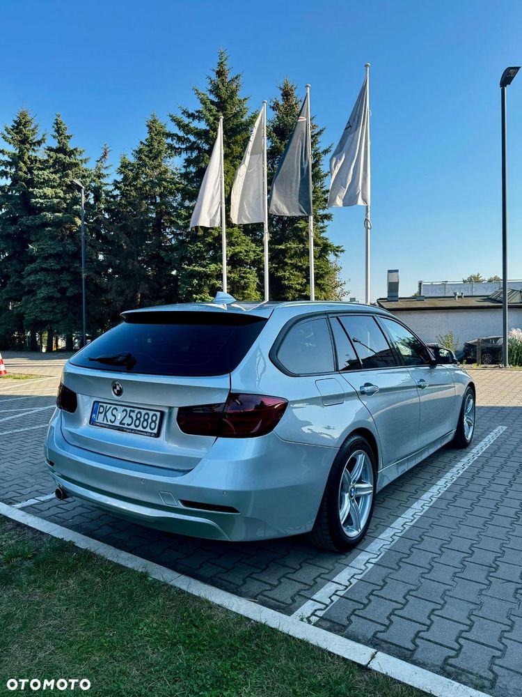 BMW Seria 3 320d - 6