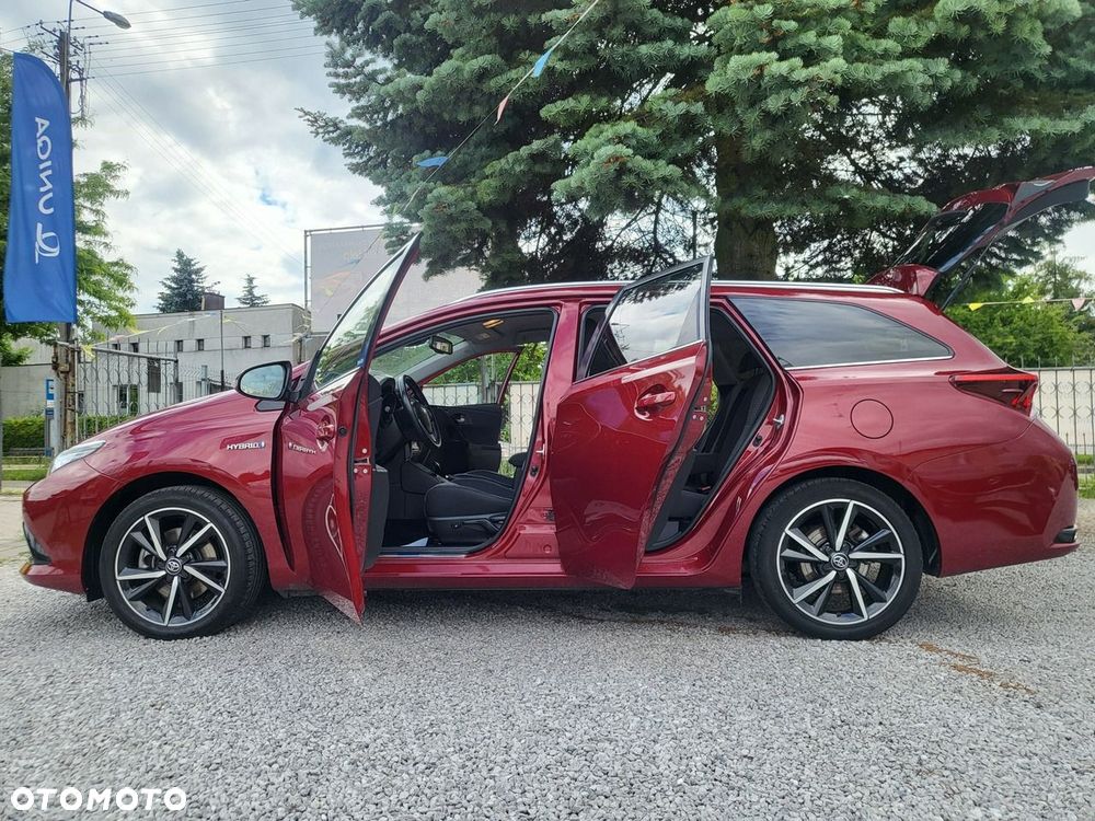 Toyota Auris - 33