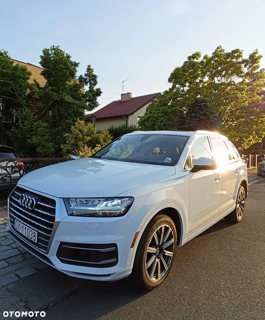 Audi Q7 3.0 TFSI Quattro Tiptronic - 1