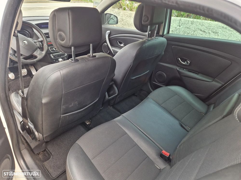 Renault Mégane Sport Tourer 1.5 dCi GT Line SS - 11