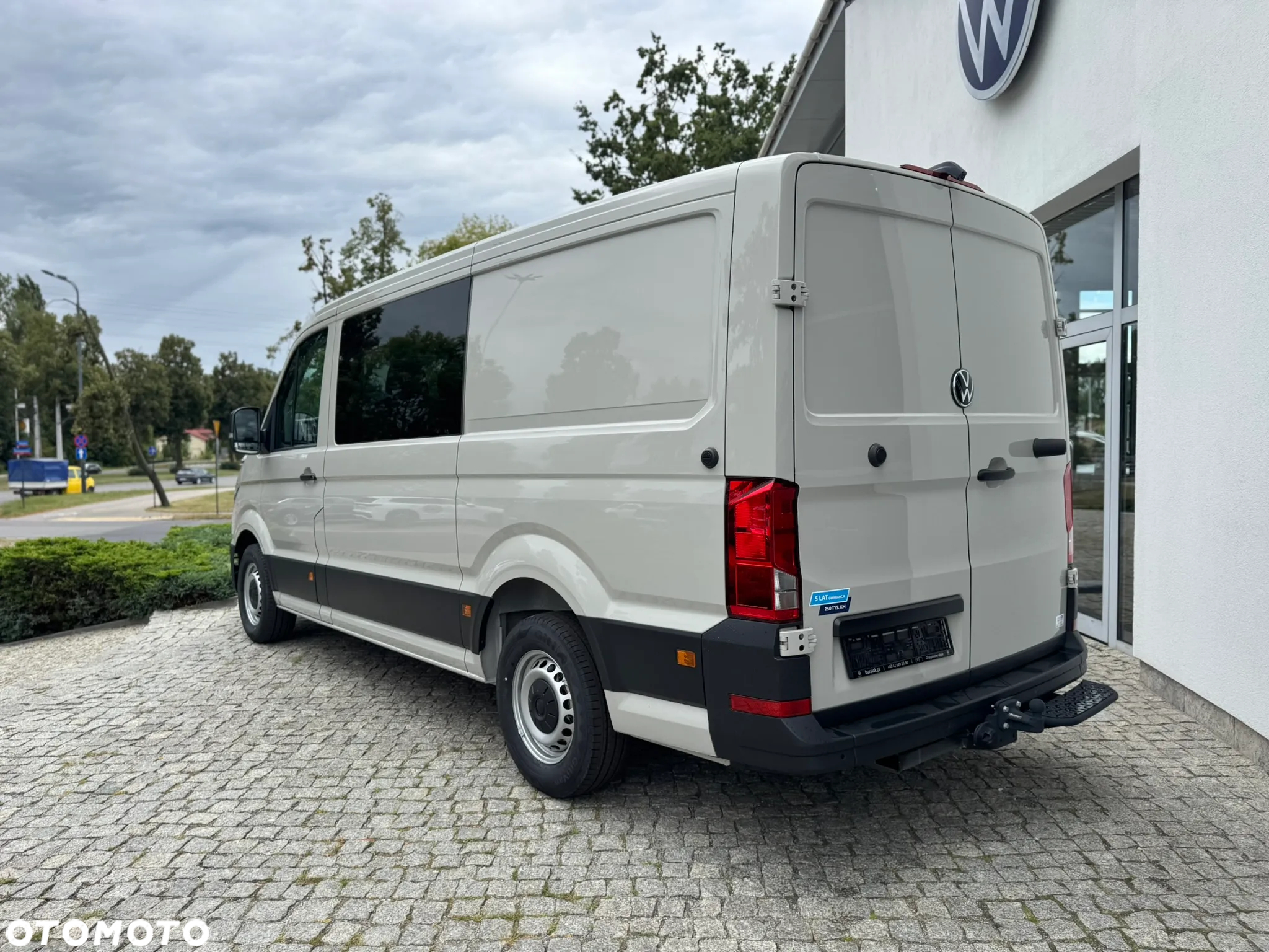 Volkswagen Crafter 35 TDI Autm 4MOTION - 10