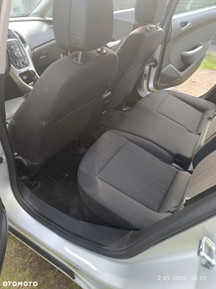 Opel Astra 1.7 CDTI - 14