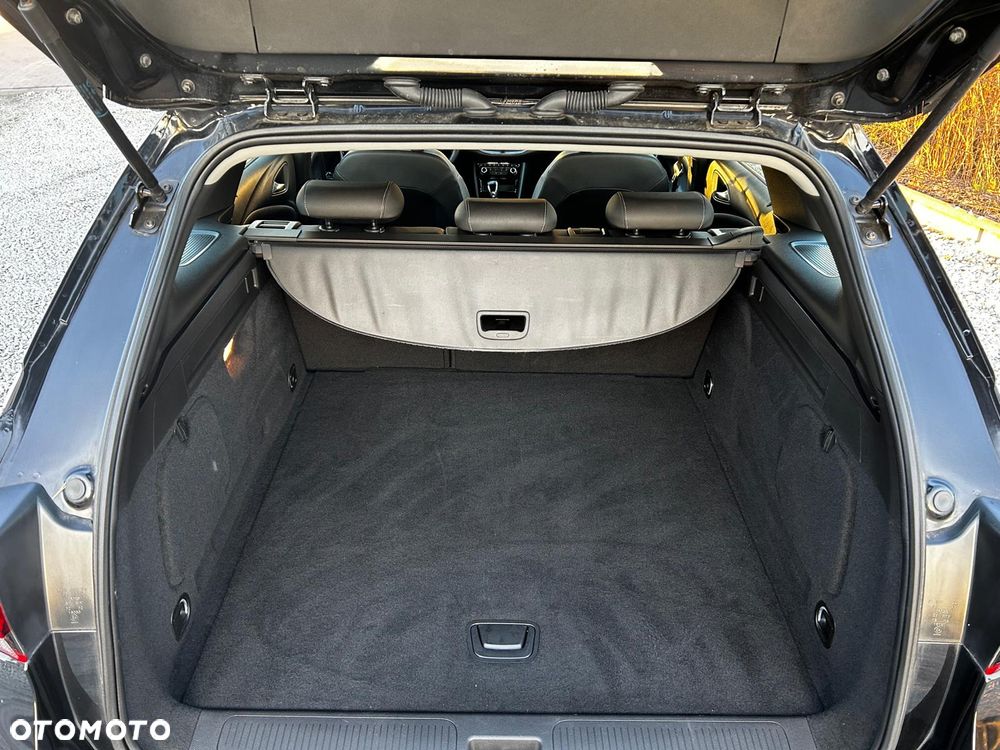 Opel Astra 1.2 Turbo Business Edition - 40