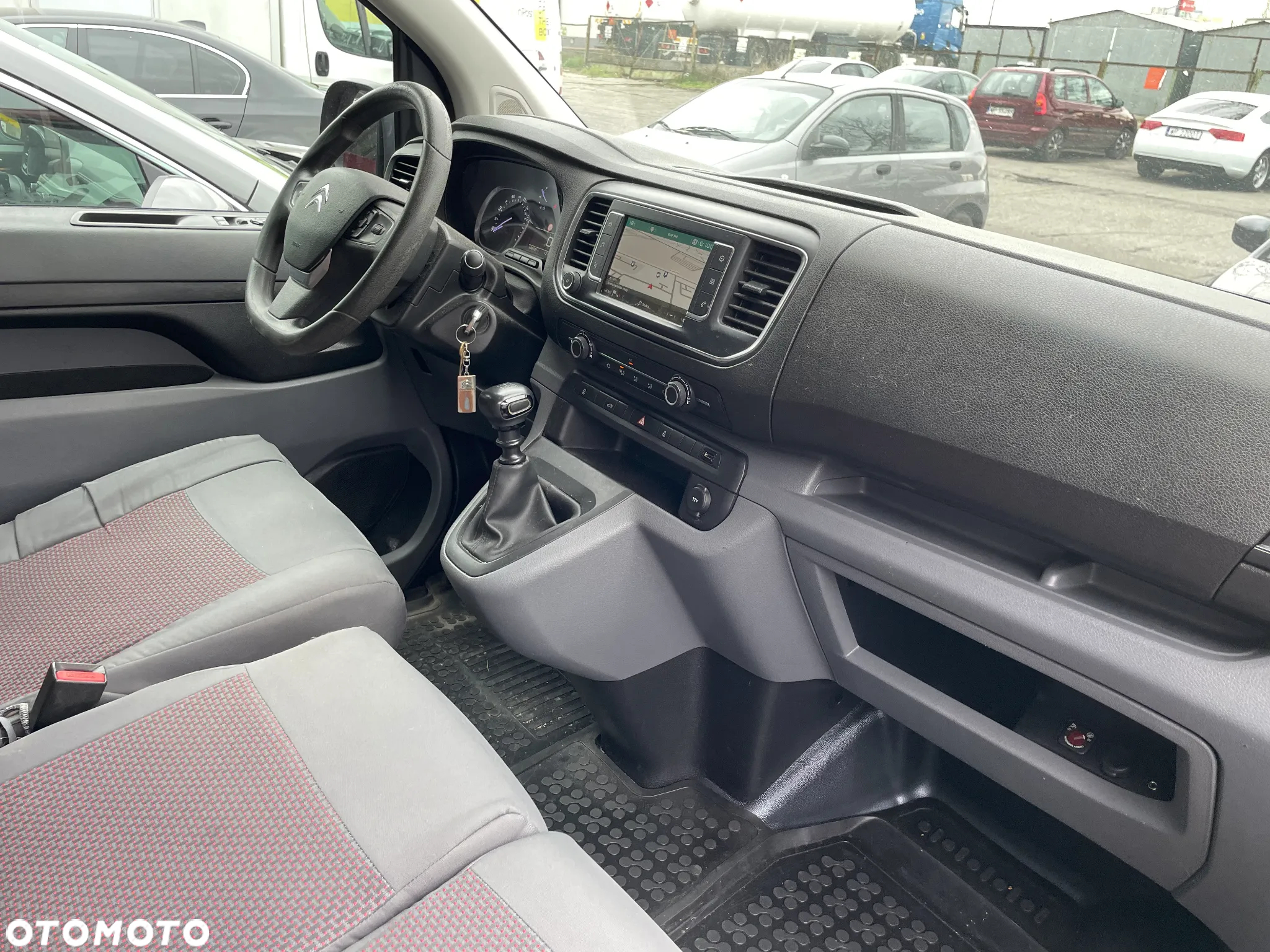 Citroën JUMPY - 9