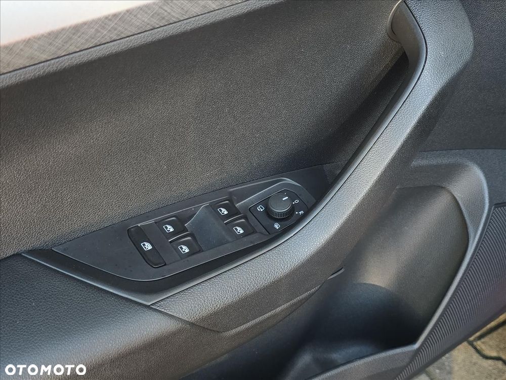 Skoda Karoq 1.5 TSI DSG Ambition - 10