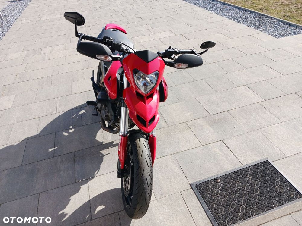Ducati Hypermotard - 3