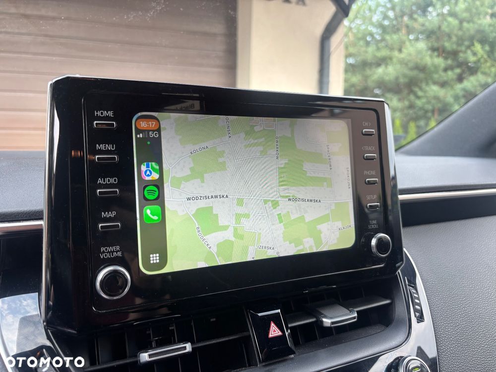 Toyota Corolla 2.0 Hybrid Comfort - 27