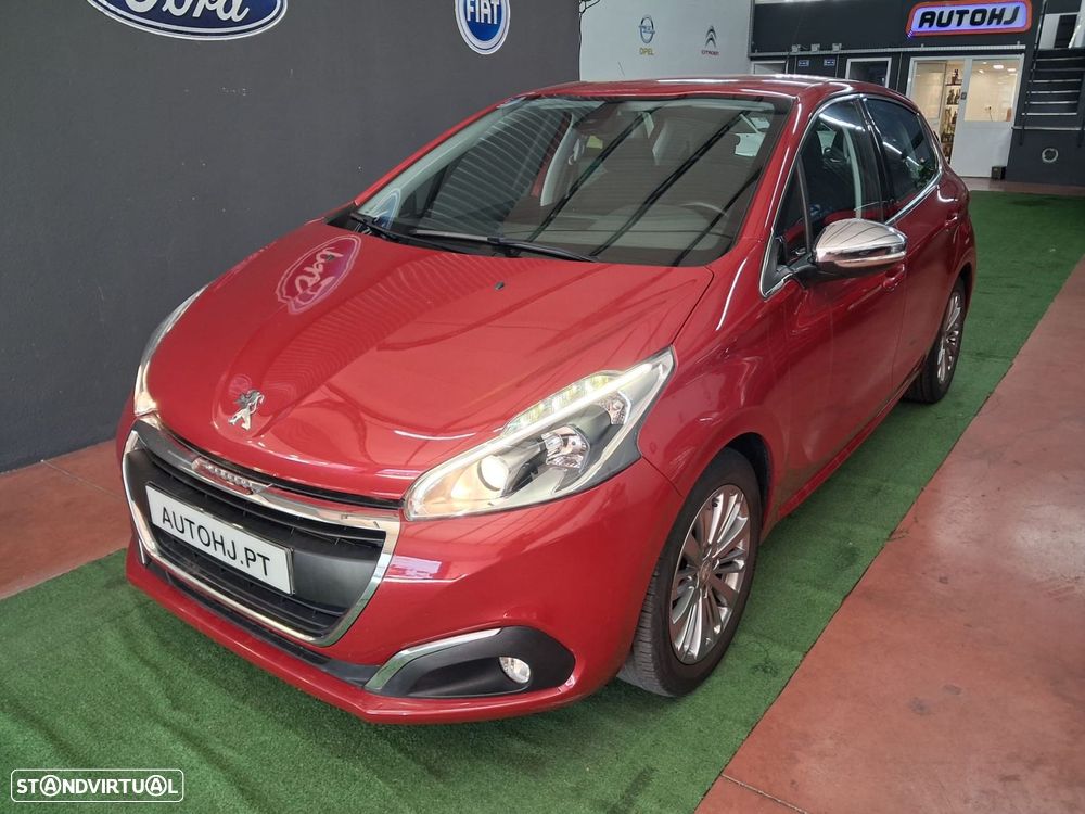 Peugeot 208 1.2 PureTech Style - 4