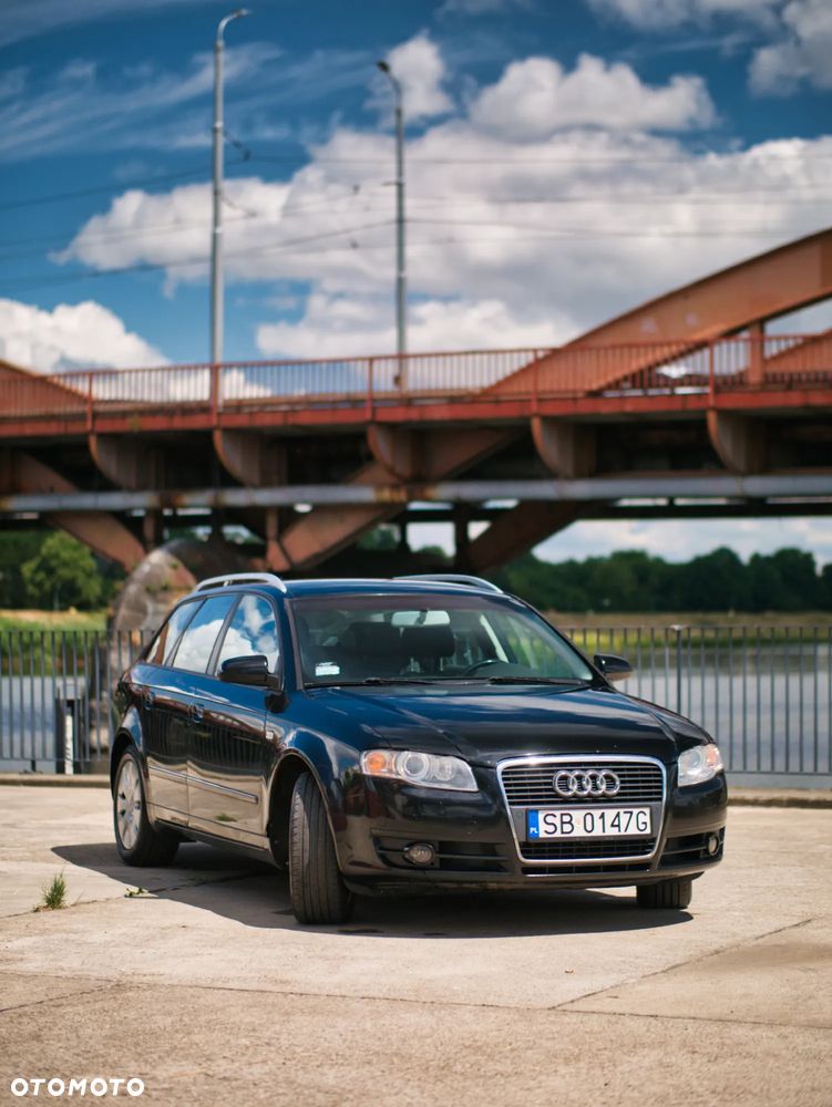 Audi A4 Avant 2.0 TDI DPF - 2