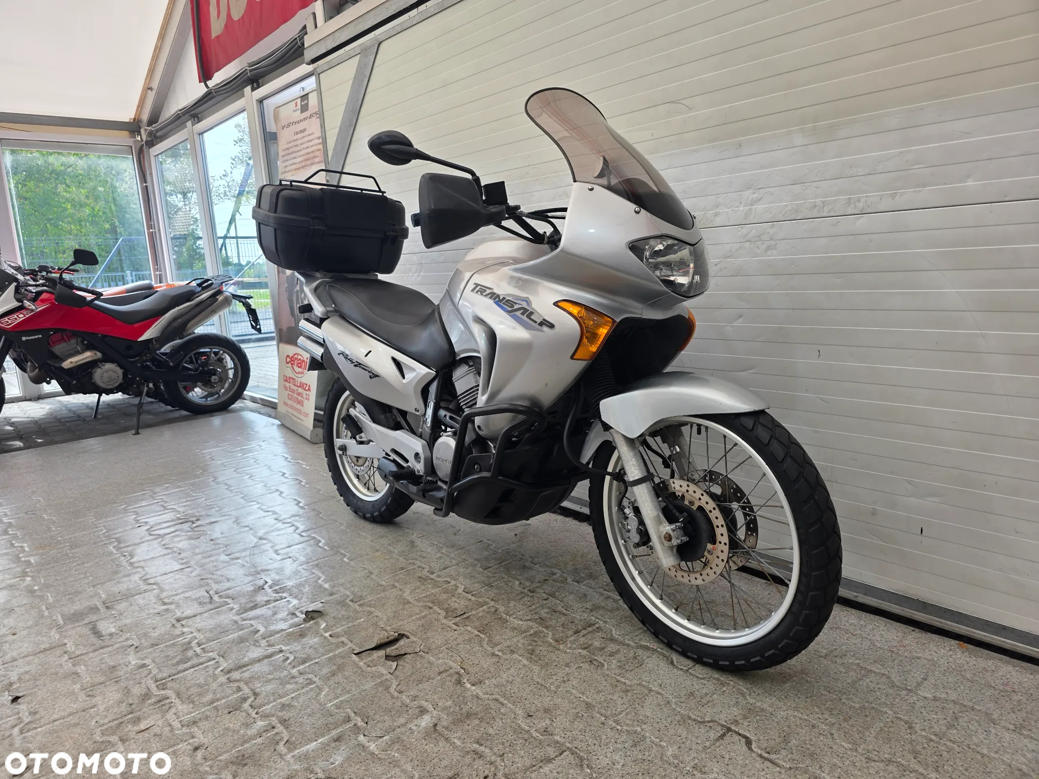 Honda Transalp - 8