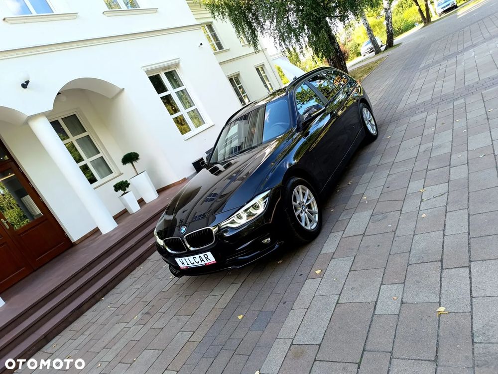 BMW Seria 3 318d Touring - 20