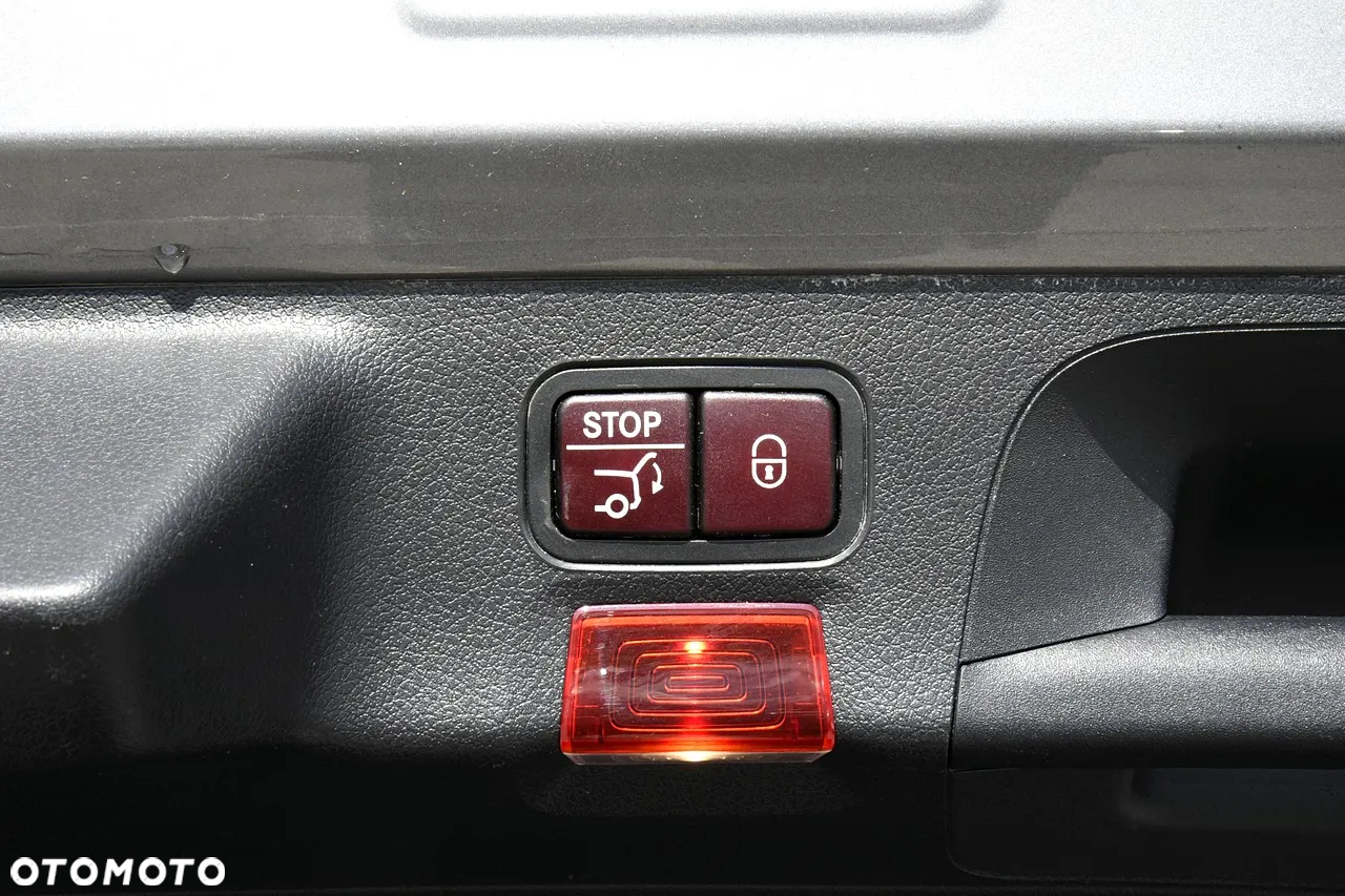 Mercedes-Benz CLA 200 AMG Line 7G-DCT - 12