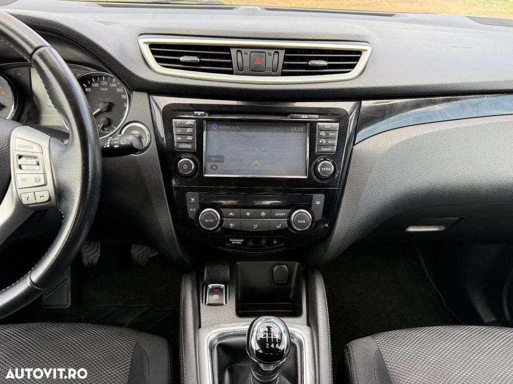 Nissan Qashqai 1.5 DCI Start/Stop Tekna - 11