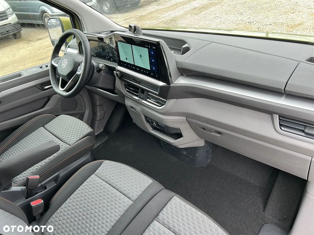 Volkswagen Caravelle - 14